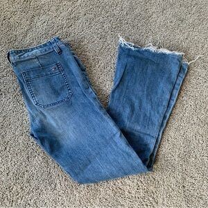 Tommy Hilfiger Women's Flare Jeans Raw Hem Size 6